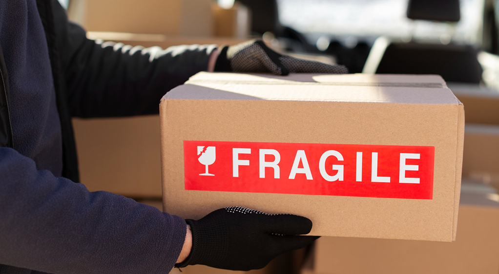 Mistakes That Cause Fragile Furniture To Break During Move